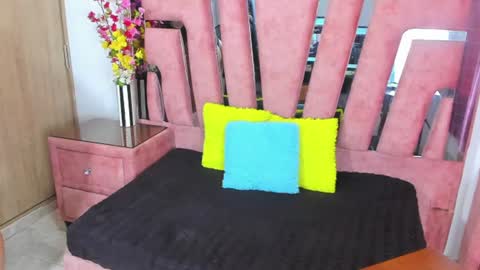 Marakarly online show from 07-18-26, 12:42