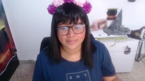 Mara Silk online show from 10-24-25, 12:34