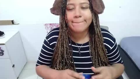 Mara Silk online show from 11-28-25, 01:25