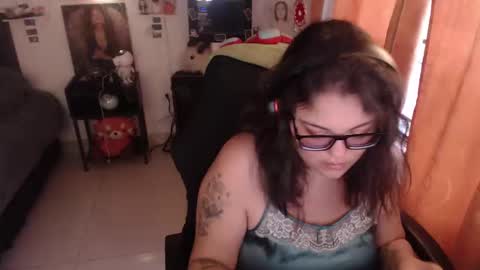 marcela2101 online show from 02-03-25, 10:32