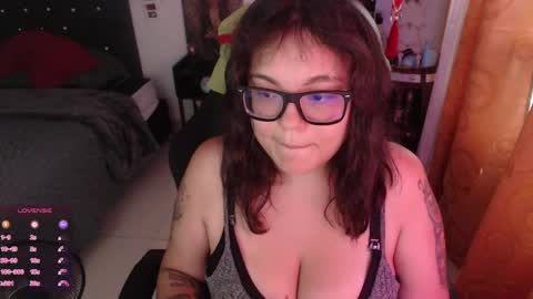 marcela2101 online show from 03-01-25, 10:21