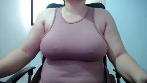 Snapshot of marcela_rogers chatting on 05-27-26, 11:18 marcela rogers online show from 05-27-26, 11:18