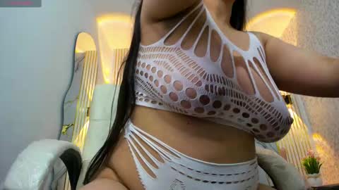 Snapshot of marcela_silva chatting on 09-22-25, 12:40 marcela_silva online show from 09-22-25, 12:40
