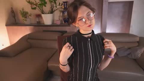 Eva online show from 05-06-26, 02:11