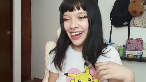Snapshot of marceline_0 chatting on 12-24-24, 03:49 Marceline  online show from 12-24-24, 03:49