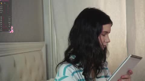 Marcelline online show from 02-07-26, 03:43