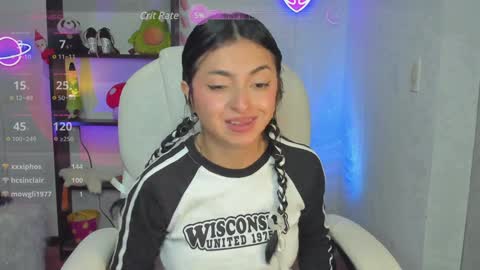 Marceline online show from 12-05-24, 01:49