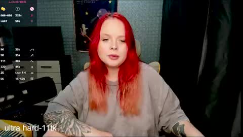 Snapshot of marcelinepeach chatting on 07-24-26, 06:39 Sara online show from 07-24-26, 06:39