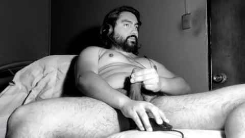 Snapshot of marcelon95 chatting on 06-15-26, 01:46 marcelon95 online show from 06-15-26, 01:46
