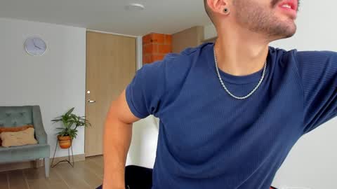 Marco IG marco tahani online show from 12-30-24, 01:03