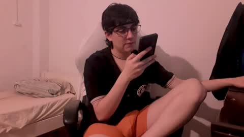 Snapshot of marcoslabel chatting on 04-18-26, 05:33 Marcos Label online show from 04-18-26, 05:33