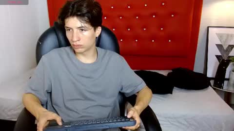 marcoviolet online show from 06-21-26, 11:57