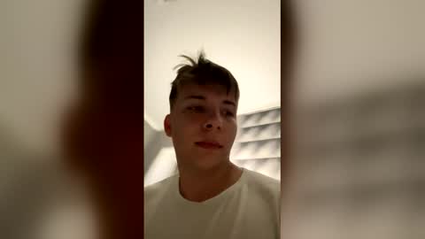 Snapshot of marcus_euphoria_ chatting on 06-10-26, 01:17 Call me Marcus online show from 06-10-26, 01:17
