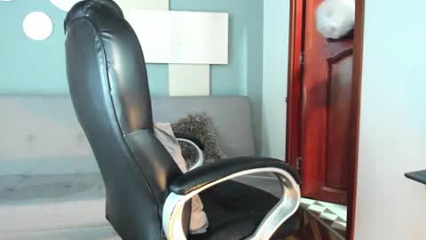 Snapshot of marcus_jax1 chatting on 04-16-26, 11:07 Marcus Jax1 online show from 04-16-26, 11:07
