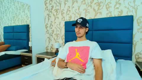 marcus_jeron online show from 11-07-25, 08:53