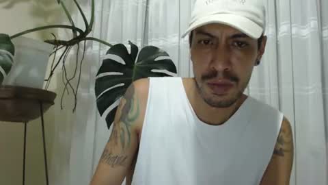 Snapshot of marcus_knight chatting on 07-03-26, 12:39 Marcus online show from 07-03-26, 12:39