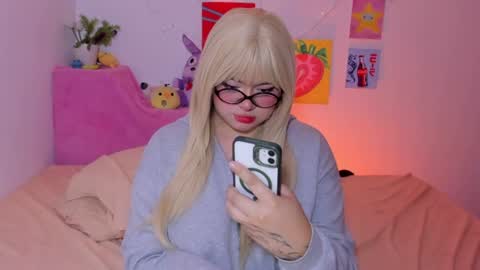 danna online show from 06-23-26, 06:44