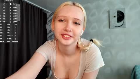 Snapshot of margaretasey chatting on 06-29-26, 12:50 Margaret online show from 06-29-26, 12:50