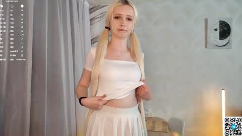 Snapshot of margaretasey chatting on 07-30-26, 03:16 Margaret online show from 07-30-26, 03:16