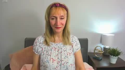 Snapshot of margaretmature chatting on 02-08-25, 09:13 margaretmature online show from 02-08-25, 09:13