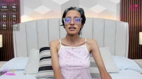 Aitana online show from 03-30-26, 02:12