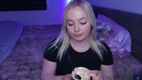 margot_robbie7 online show from 02-26-26, 12:53