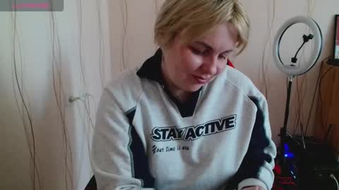 Mari online show from 03-25-26, 06:41