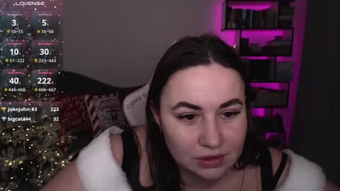 Snapshot of mari_moore7 chatting on 12-21-24, 06:02 mari moore online show from 12-21-24, 06:02