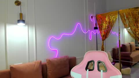 Snapshot of mari_nett chatting on 12-30-24, 08:58 mari_nett online show from 12-30-24, 08:58