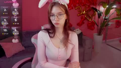 Snapshot of mari_nett chatting on 02-16-25, 06:43 mari_nett online show from 02-16-25, 06:43