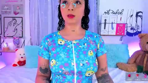 Mari Sweett  online show from 01-11-26, 04:34