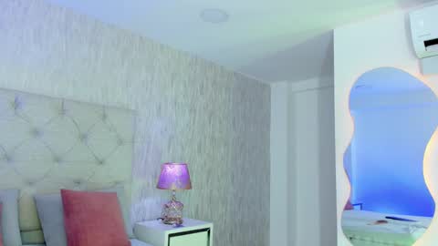 Maria Angel  online show from 03-18-26, 04:15