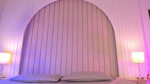 Maria  online show from 11-20-25, 11:32