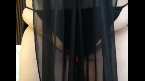 Snapshot of maria_kai chatting on 06-08-26, 03:01 Maria online show from 06-08-26, 03:01