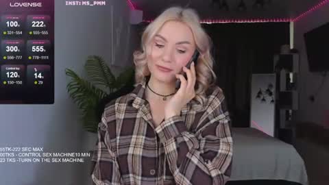 Snapshot of maria_shy_lii chatting on 06-22-26, 09:06 maria_shy_lii online show from 06-22-26, 09:06