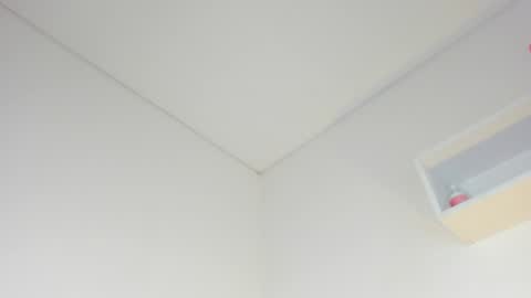 S O F I A  model independent online show from 02-02-25, 02:45