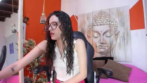maria_turner1 online show from 01-16-26, 11:47