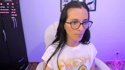 Snapshot of mariaan_m chatting on 01-04-25, 11:27 Leidy online show from 01-04-25, 11:27