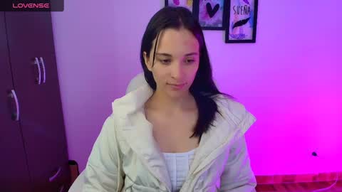Snapshot of mariaan_m chatting on 02-18-25, 11:00 Leidy online show from 02-18-25, 11:00