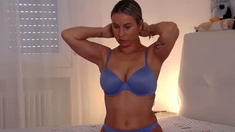 NEW ACCOUNT MariaMIlan  online show from 06-12-26, 07:18