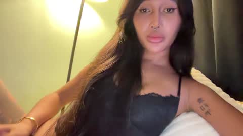 Snapshot of mariafatale_00 chatting on 01-13-25, 04:50 Maria online show from 01-13-25, 04:50