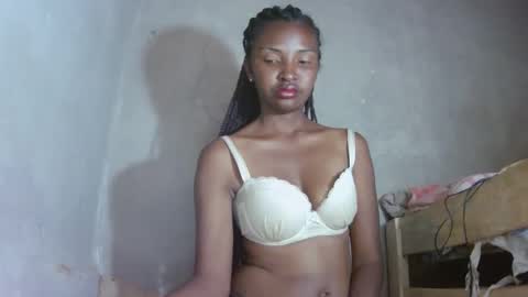 Maria online show from 09-17-25, 03:14