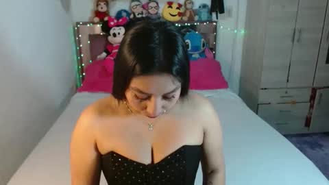 Mariajose online show from 12-17-25, 11:49