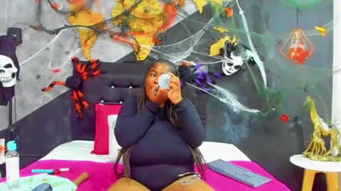  MARIAM online show from 11-05-25, 12:38