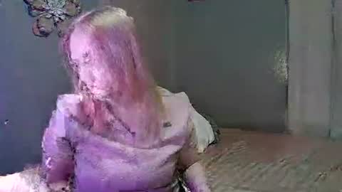 Mariah online show from 02-24-25, 09:31