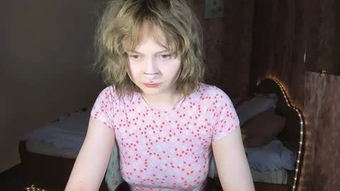 Maria online show from 04-07-26, 06:41