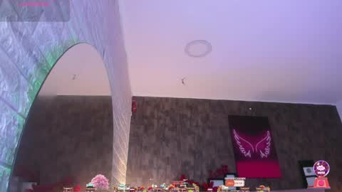 Marian online show from 04-07-26, 07:03