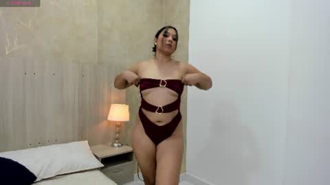 Mariana Allen online show from 06-11-26, 07:45
