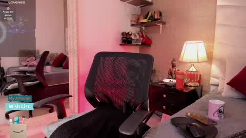Mar y online show from 05-12-26, 02:58