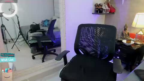 Mar y online show from 06-30-26, 03:02